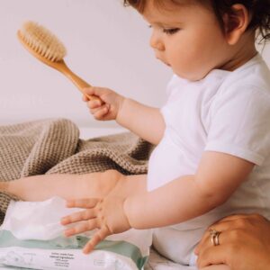 NAÏF plastikuvabad ja 100% biolagunevad niisked salvrätikud, 54 tk