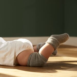 GoBabyGo libisemiskindlad soojad sokid