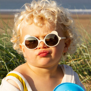 KIETLA kruvideta ja 100% purunematu raamiga laste päikeseprillid Mõmmi 0-1 aastastele