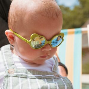 KIETLA kruvideta ja 100% purunematu raamiga laste päikeseprillid Mõmmi 1-2 aastastele
