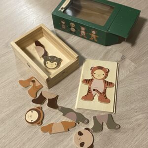 Konges Slojd puidust "Riieta karu" pusle, Loomad