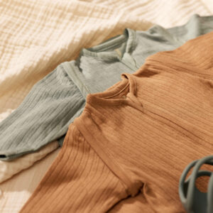 Jollein suvine eemaldatavate varrukatega magamiskott Ajour Biscuit