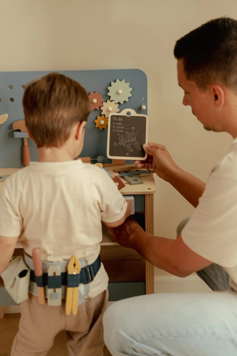 Little Dutch puidust laste tööpink, FSC