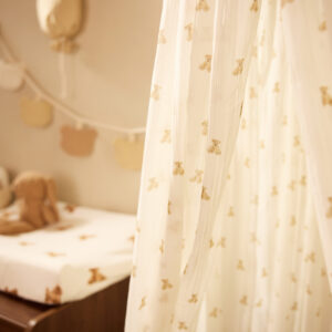 Jolleini baldahhiin, Mini Teddy Bear