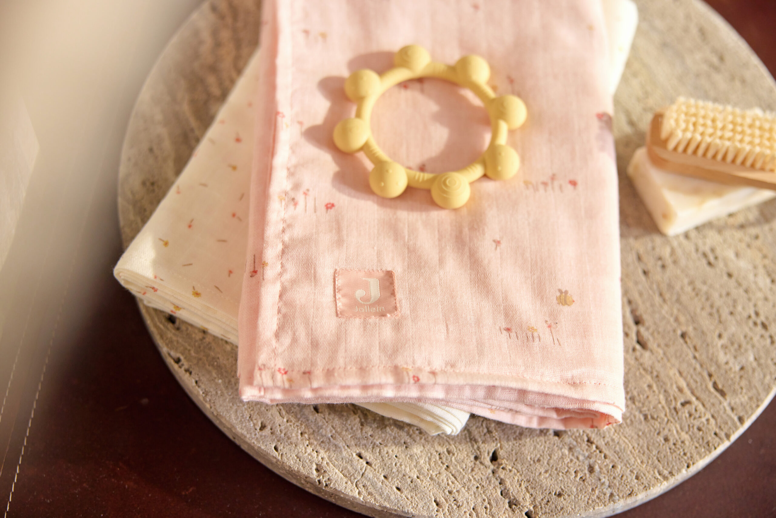 Jollein silikoonist närimisrõngas, Sun Vanilla